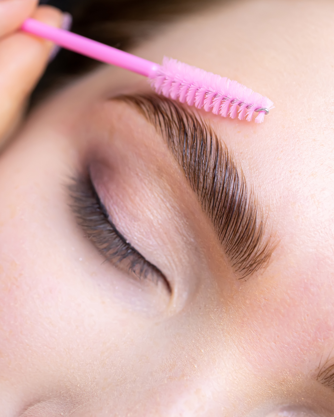 Top 5 DFW Spas for Eyebrow Threading: The Quest for the Perfect Brow